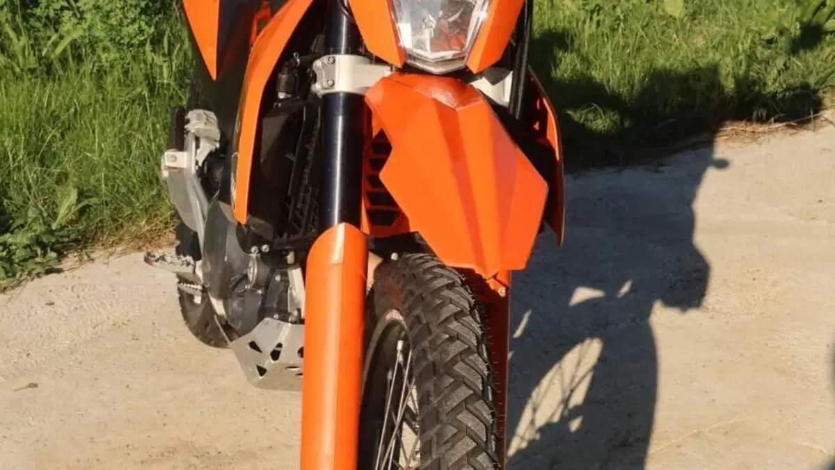 KTM 690 Enduro (2009 - 11)  (4)