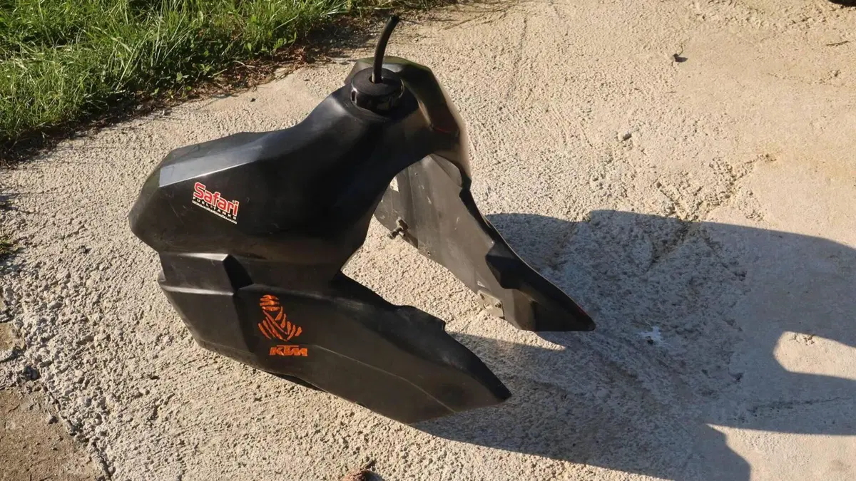KTM 690 Enduro (2009 - 11)  (7)