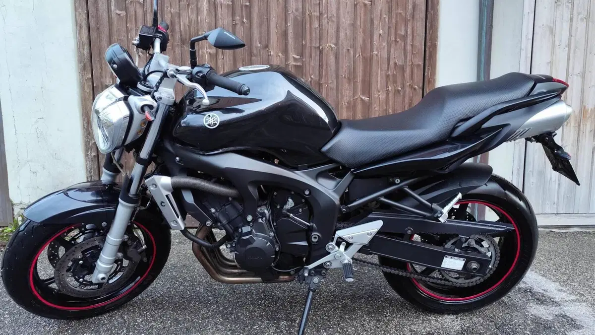 Yamaha FZ6 (2004 - 07) 