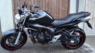 Yamaha FZ6 (2004 - 07) usata