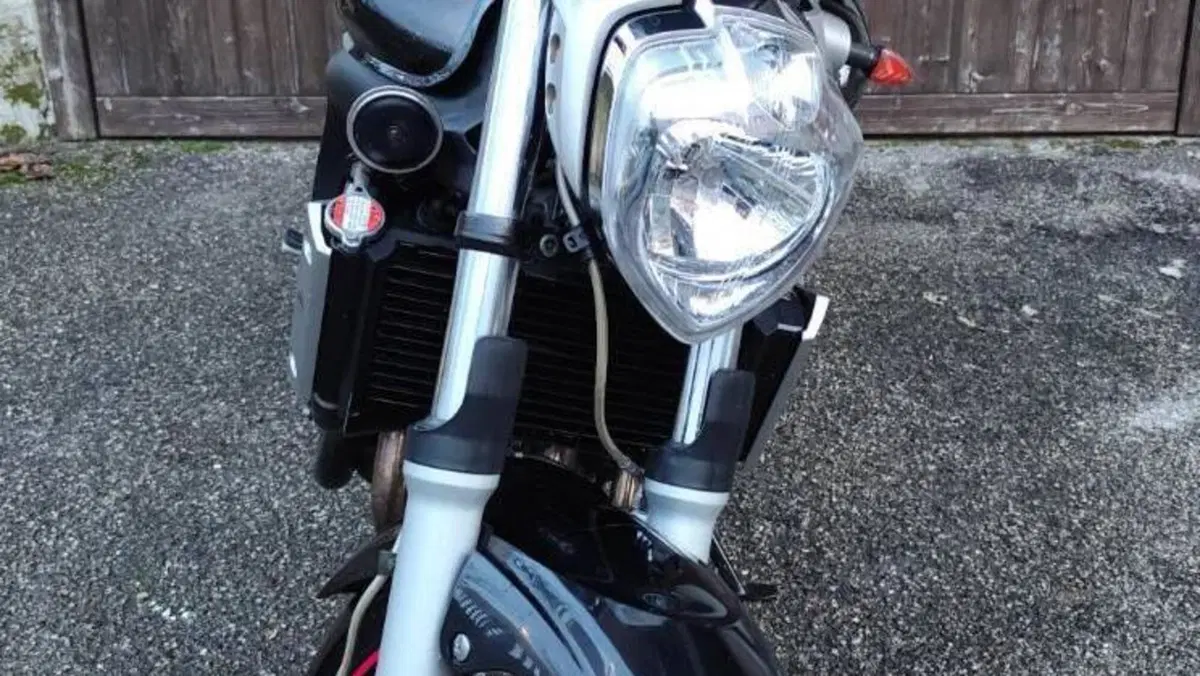 Yamaha FZ6 (2004 - 07)  (5)
