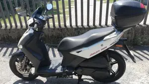 Kymco Agility 200i R16 (2008 - 16)  (2)
