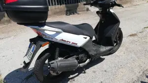 Kymco Agility 200i R16 (2008 - 16)  (4)