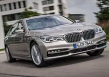 BMW Serie 7 ibrida plug in 740e iPerformance [Video Primo test]