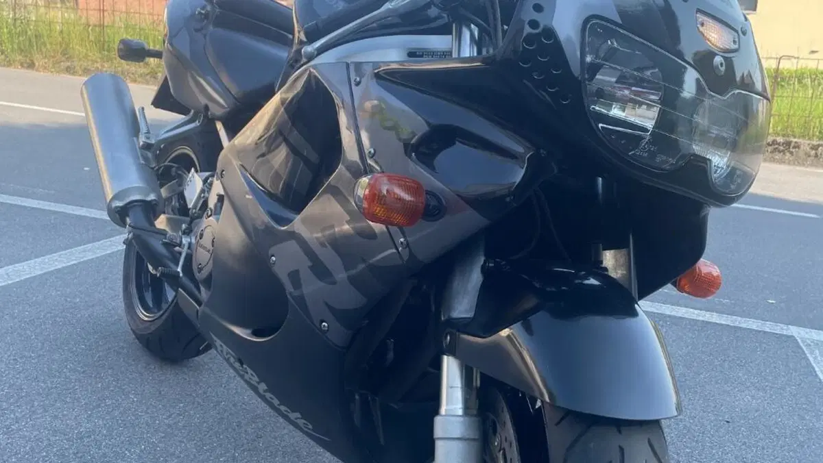 Honda   (4)