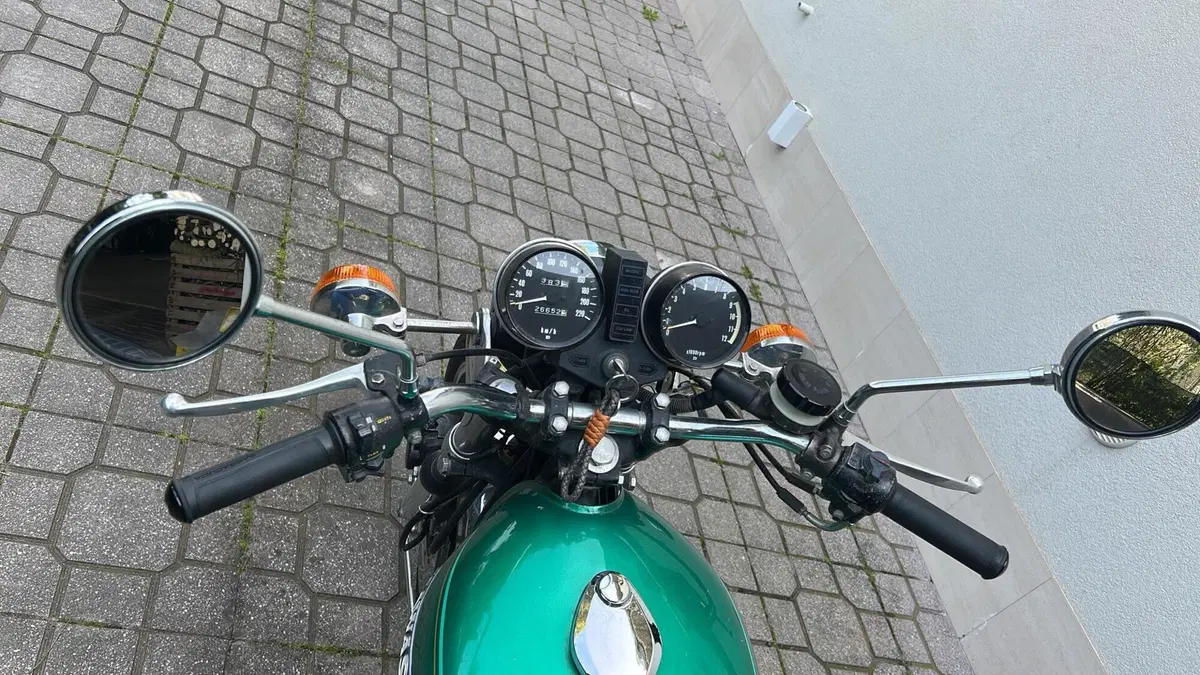 Kawasaki   (3)