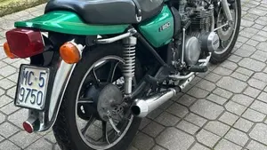 Kawasaki   (5)