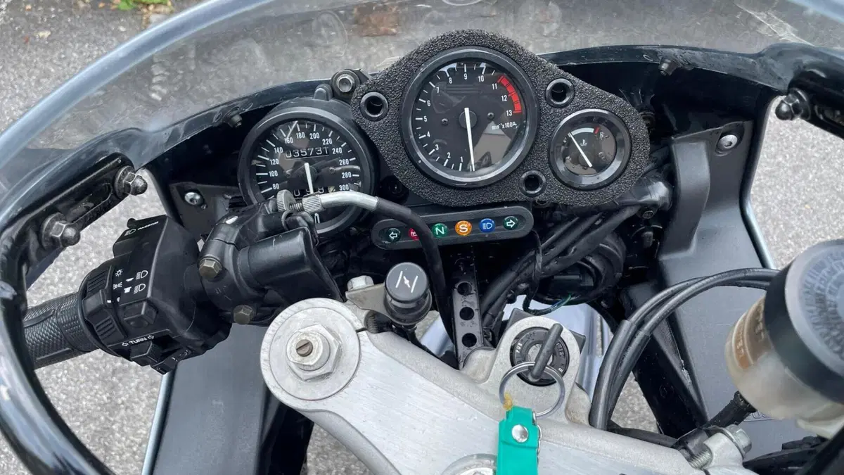 Honda   (8)