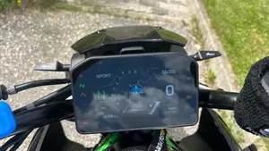 Kawasaki Z 900 SE (2025 - 26)  (6)