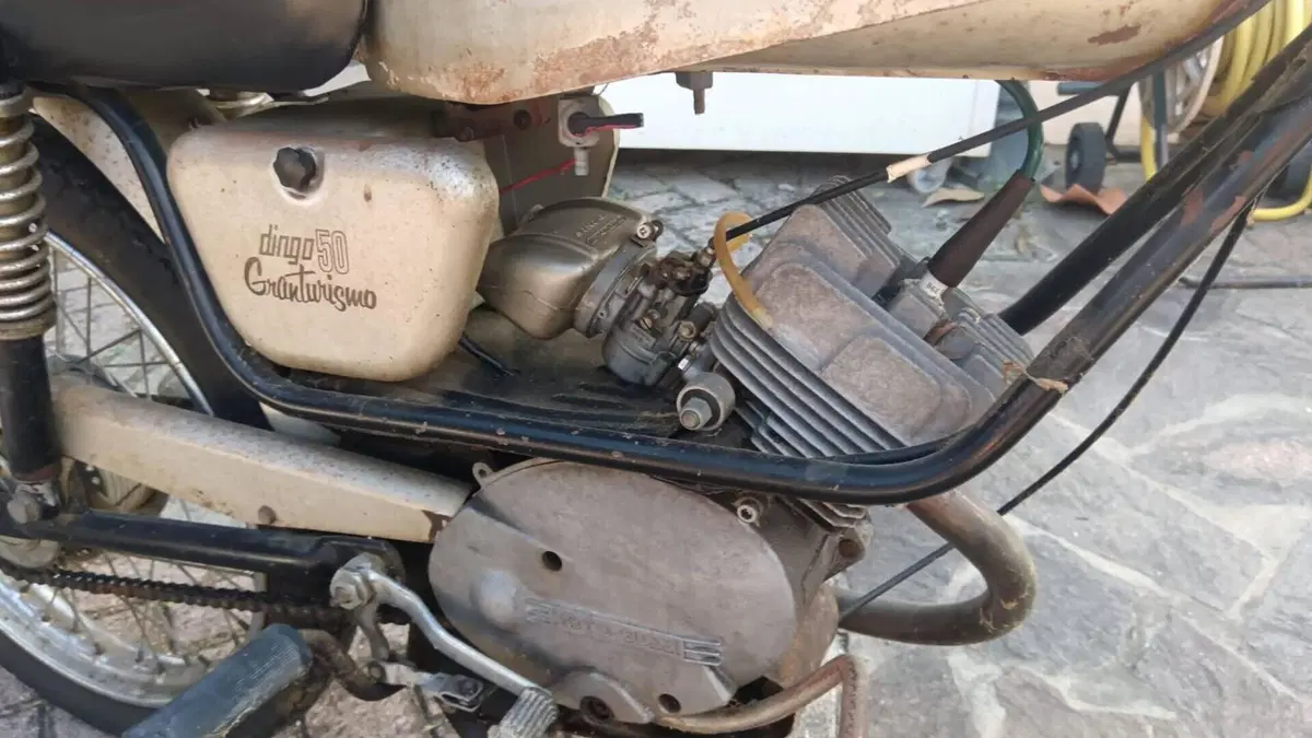 Moto Guzzi   (2)