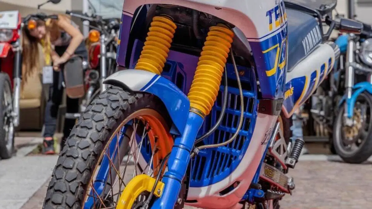 Yamaha   (3)