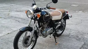 Suzuki TU 250 XX Super Classic (1996 - 00)  (3)
