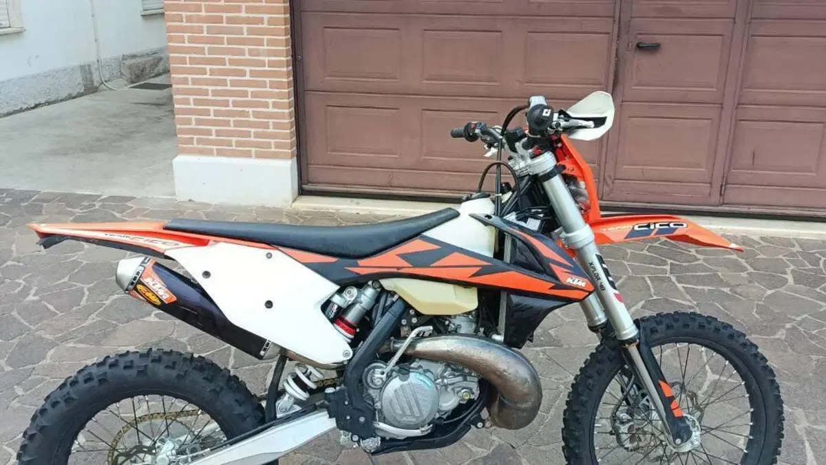 KTM 250 EXC TPI Six Days (2018) 