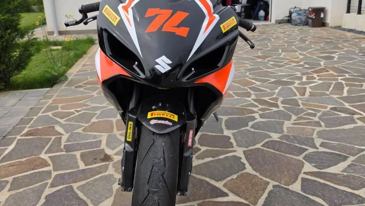 Suzuki GSX R 750 (2006 - 07)  (5)