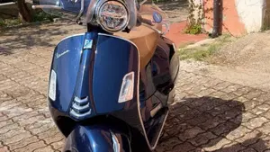 Vespa GTS 125 (2021 - 24)  (2)