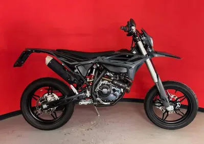 Betamotor RR 125 4T Motard T - X Special Edition (2025 - 26) - Annuncio 10028579