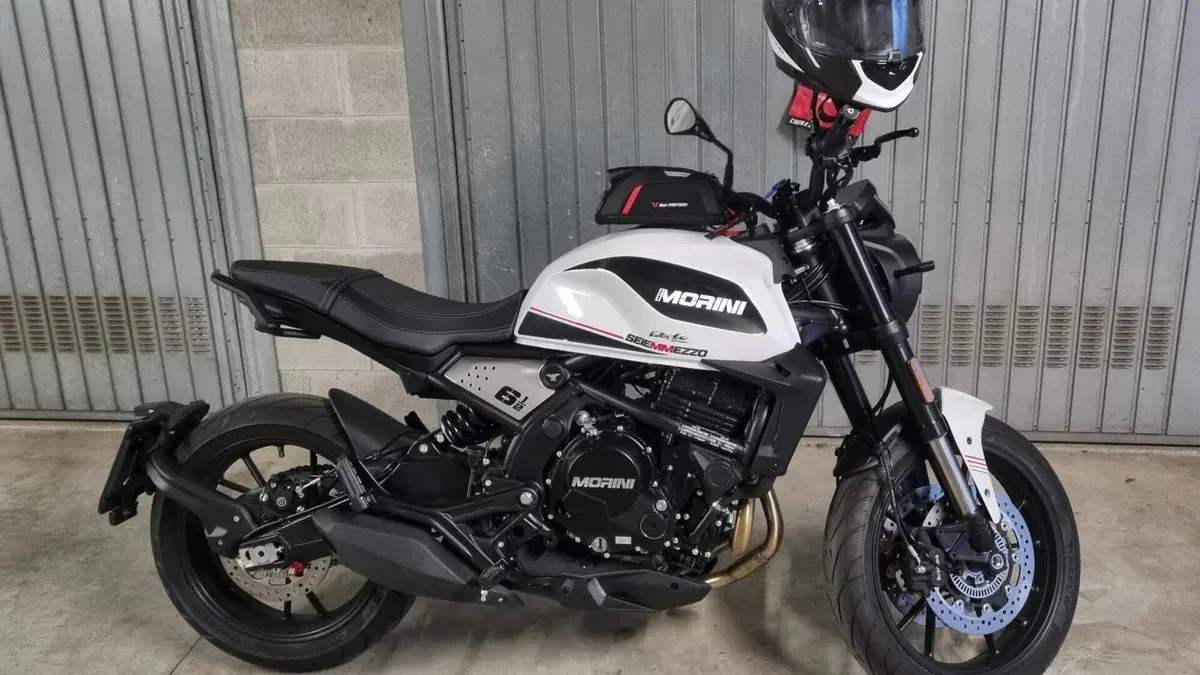 Moto Morini SEIEMMEZZO STR (2022 - 26) 