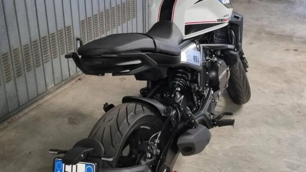 Moto Morini SEIEMMEZZO STR (2022 - 26)  (5)
