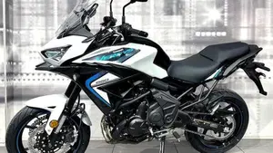 Kawasaki Versys 650 (2025 - 26)  (7)