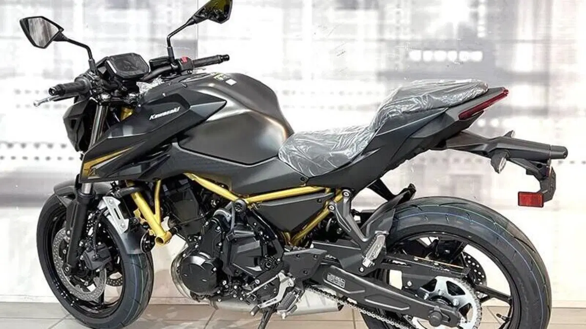 Kawasaki Z 650 S (2026)  (2)