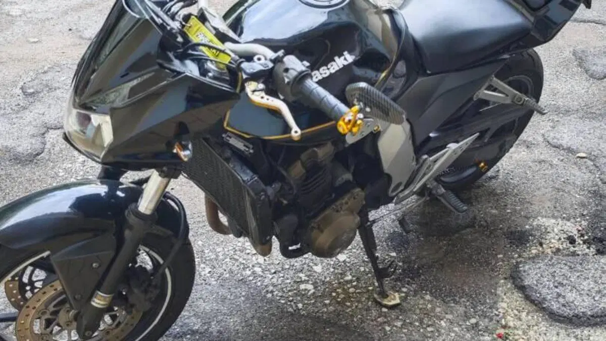 Kawasaki Z 750 (2003 - 06)  (3)