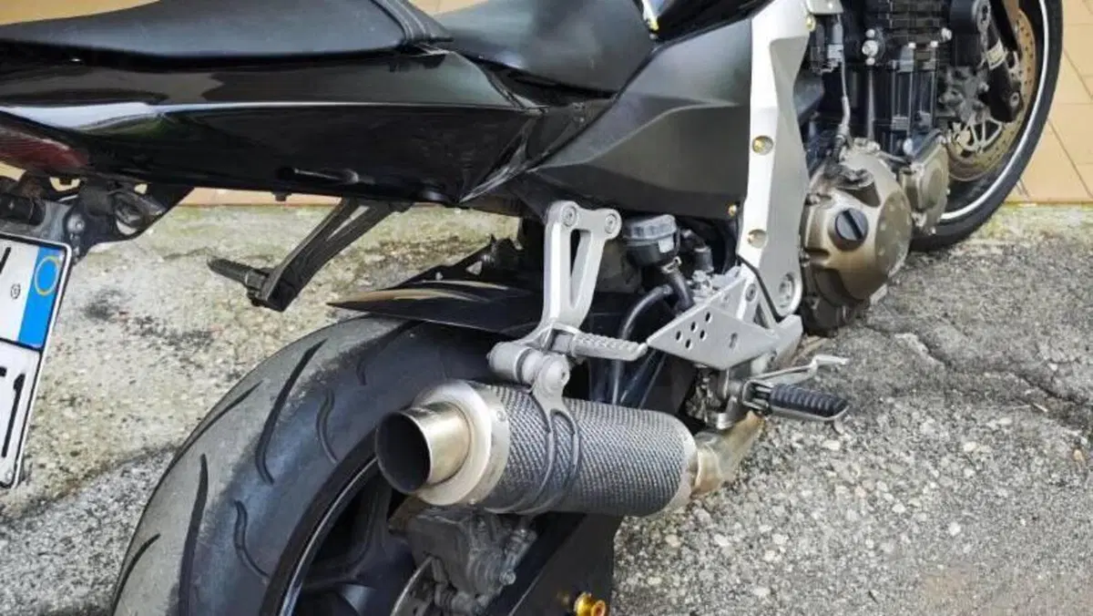 Kawasaki Z 750 (2003 - 06)  (4)