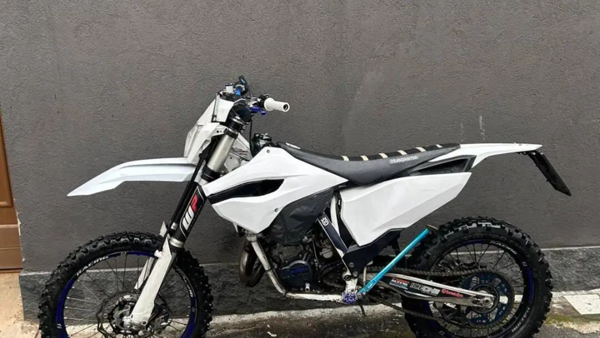 Husqvarna TE 125 (2016)  (2)