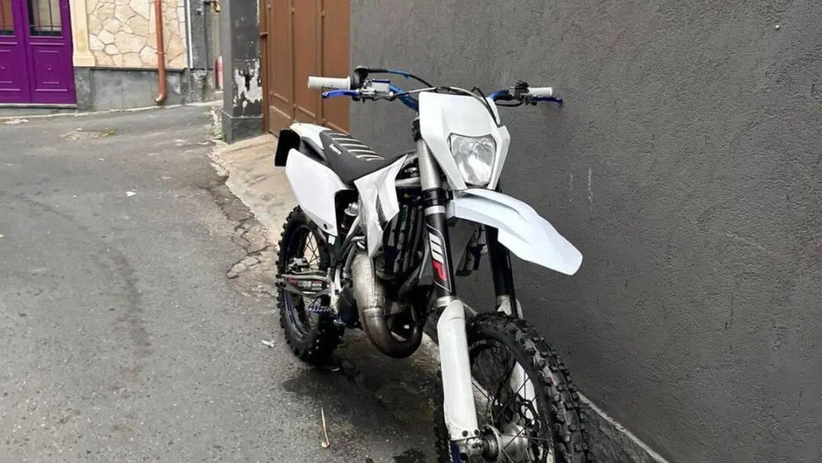 Husqvarna TE 125 (2016)  (4)