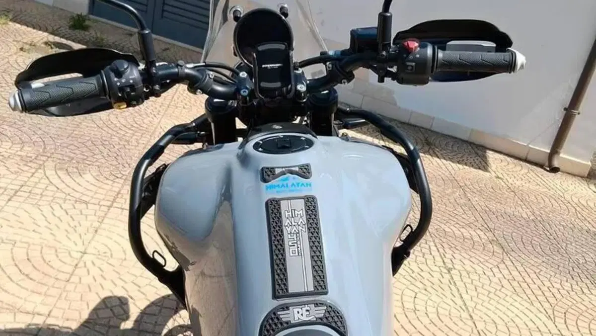 Royal Enfield Himalayan 450 (2024 - 26)  (4)