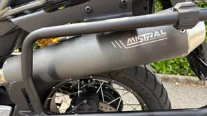 Moto Guzzi V85 TT (2021 - 23)  (5)