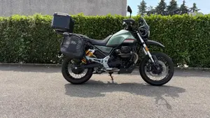Moto Guzzi V85 TT (2021 - 23)  (16)