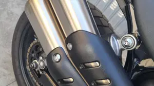 Triumph Street Scrambler 900 (2017 - 18)  (3)
