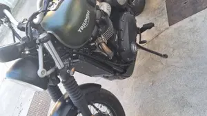 Triumph Street Scrambler 900 (2017 - 18)  (5)