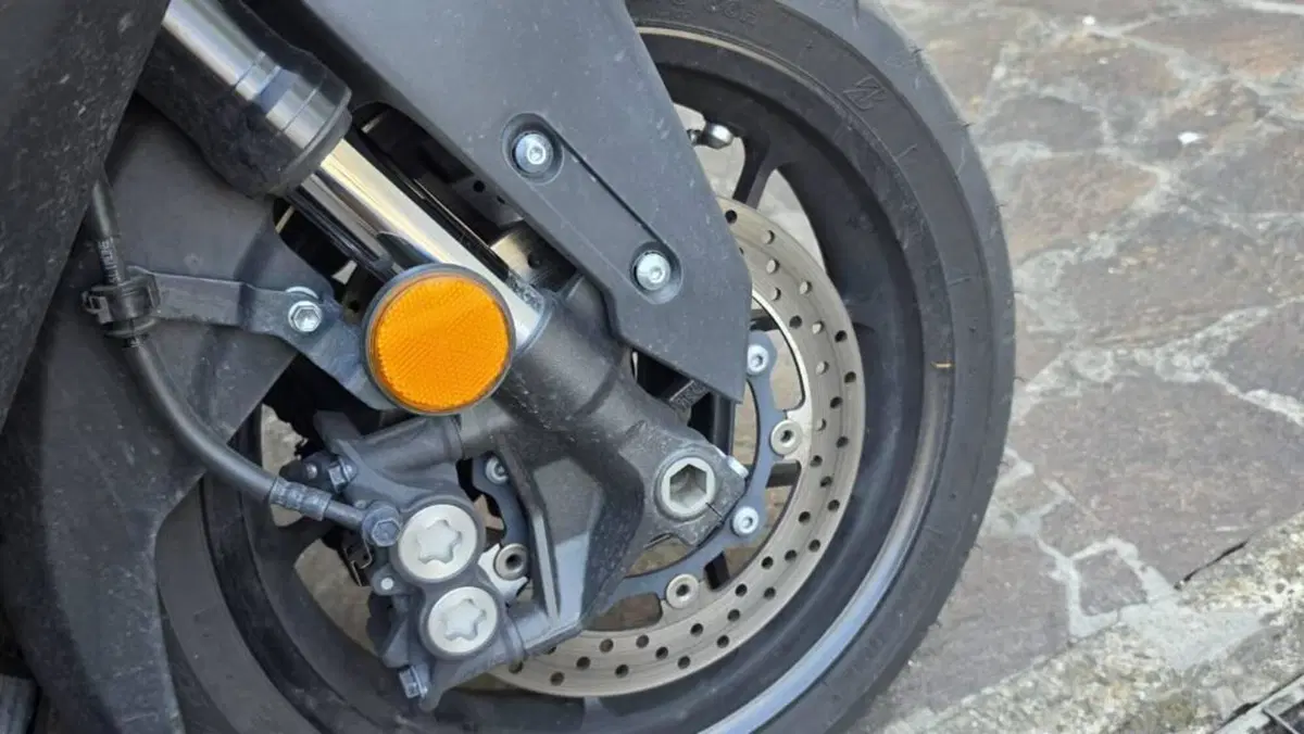 Yamaha T-Max 560 (2022 - 24)  (6)