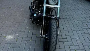 Harley-Davidson 1690 Breakout (2013 - 17) - FXSB  (3)