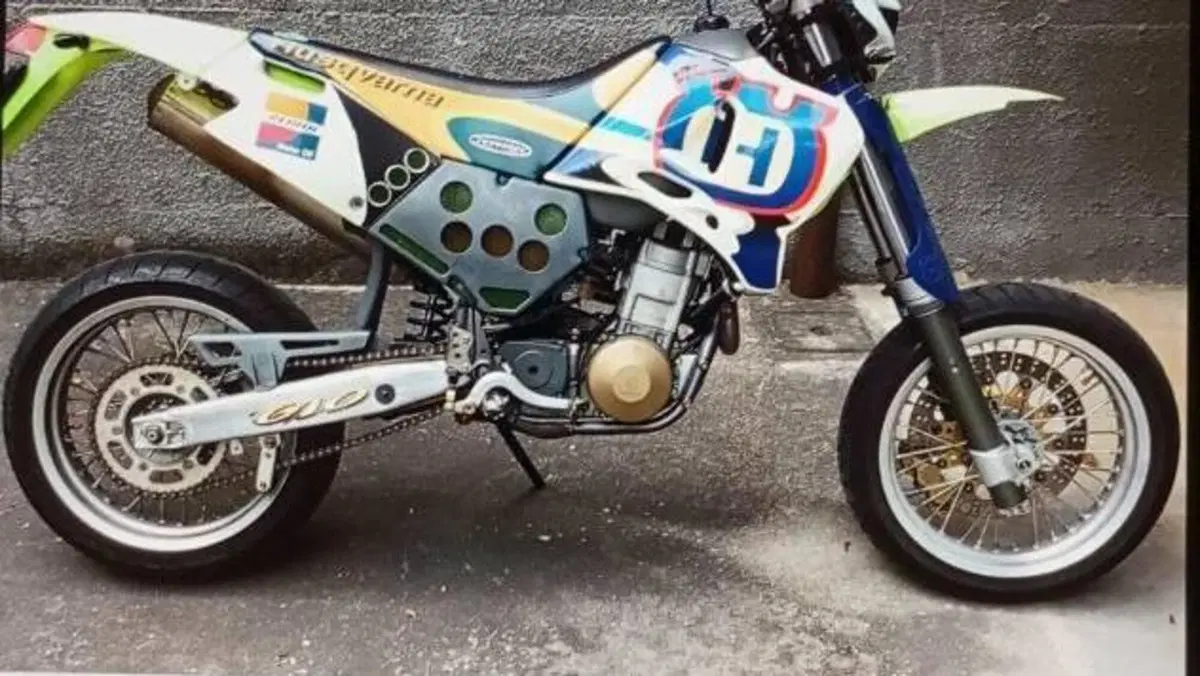 Husqvarna SMR 570  (3)
