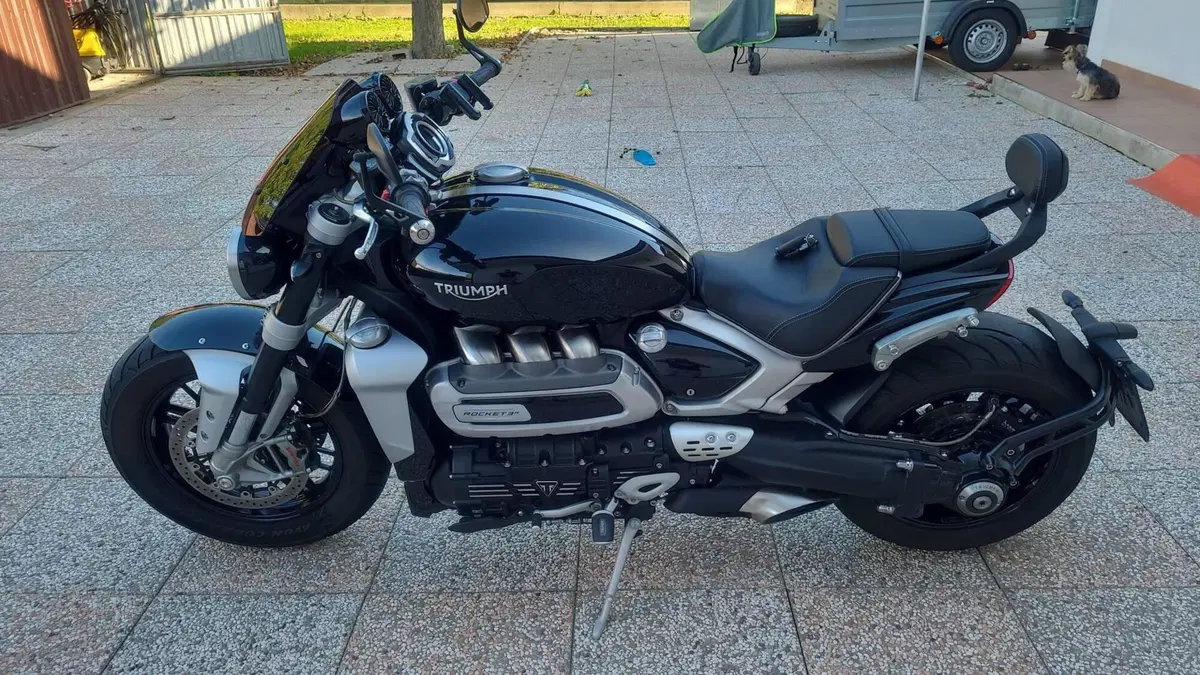 Triumph Rocket 3 R (2021 - 24)  (10)