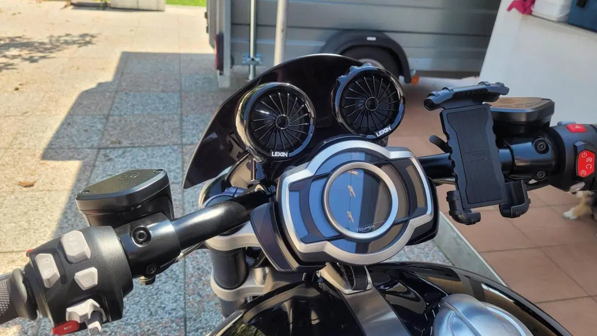 Triumph Rocket 3 R (2021 - 24)  (13)