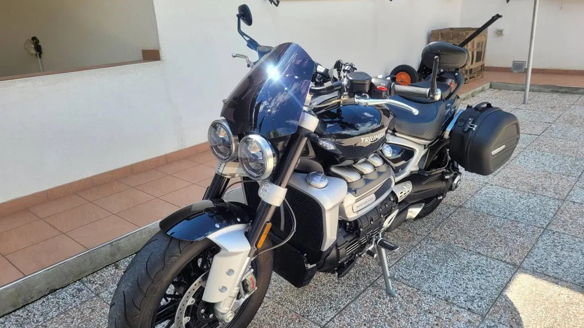 Triumph Rocket 3 R (2021 - 24)  (17)