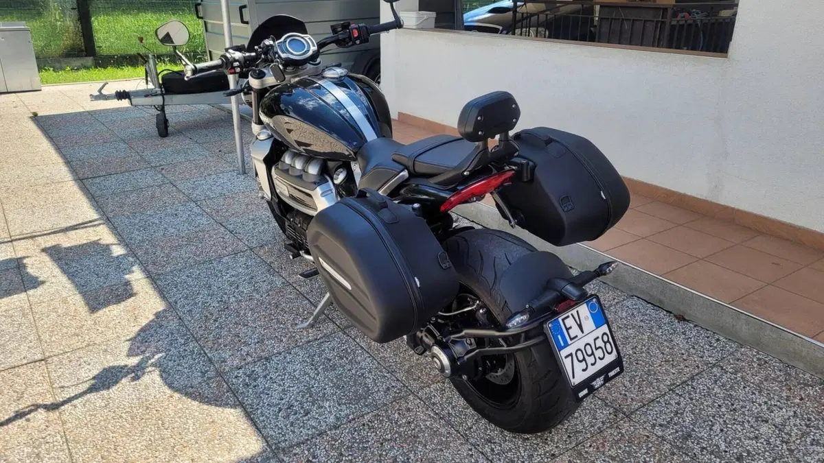 Triumph Rocket 3 R (2021 - 24)  (18)