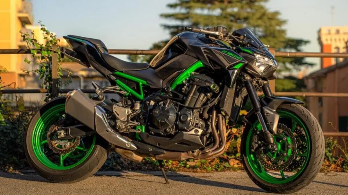 Kawasaki Z 900 A2 (2021 - 24)  (17)