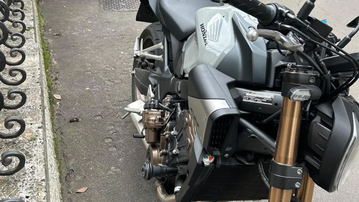 Honda CB 650 R E-Clutch (2024 - 26)  (9)