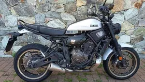 Yamaha XSR 700 Legacy (2023 - 26)  (3)