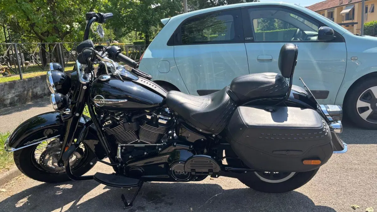 Harley-Davidson 114 Heritage Classic (2018 - 20) - FLHCS  (15)