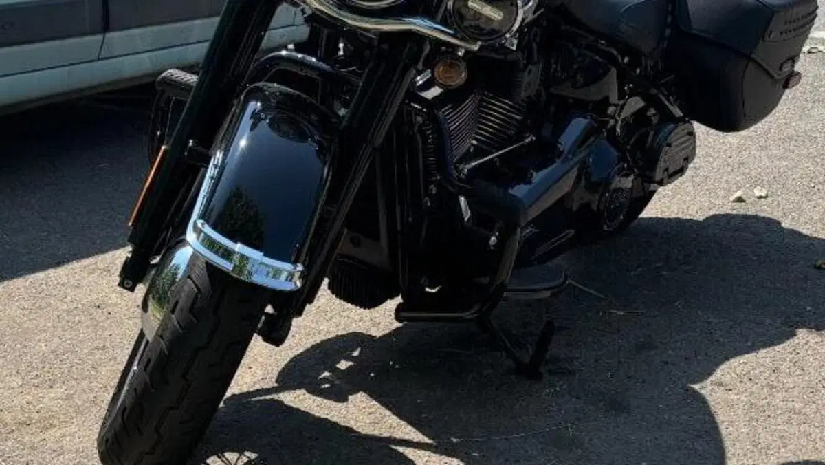 Harley-Davidson 114 Heritage Classic (2018 - 20) - FLHCS  (16)
