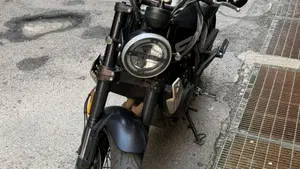 Brixton Motorcycles Crossfire 500 X (2020)  (2)