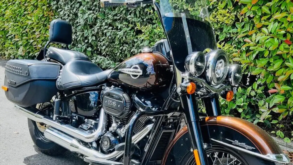 Harley-Davidson 114 Heritage Classic (2018 - 20) - FLHCS  (2)