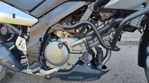 Suzuki V-Strom 650 (2008 - 11)  (4)