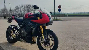 Triumph Speed Triple 1200 RR (2022 - 26)  (4)