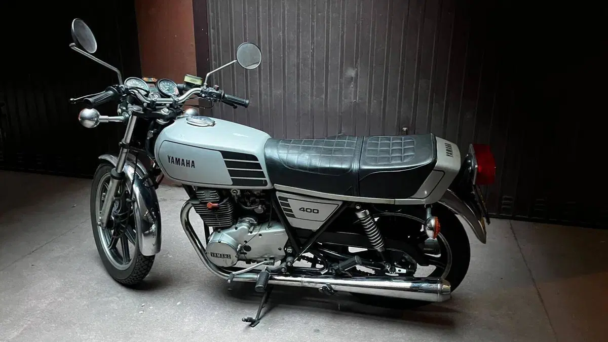 Yamaha   (9)